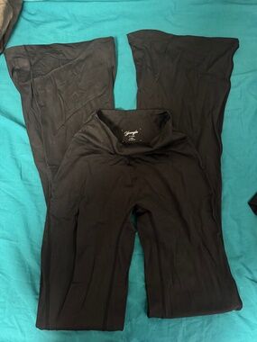 YoungLA Flare leggings